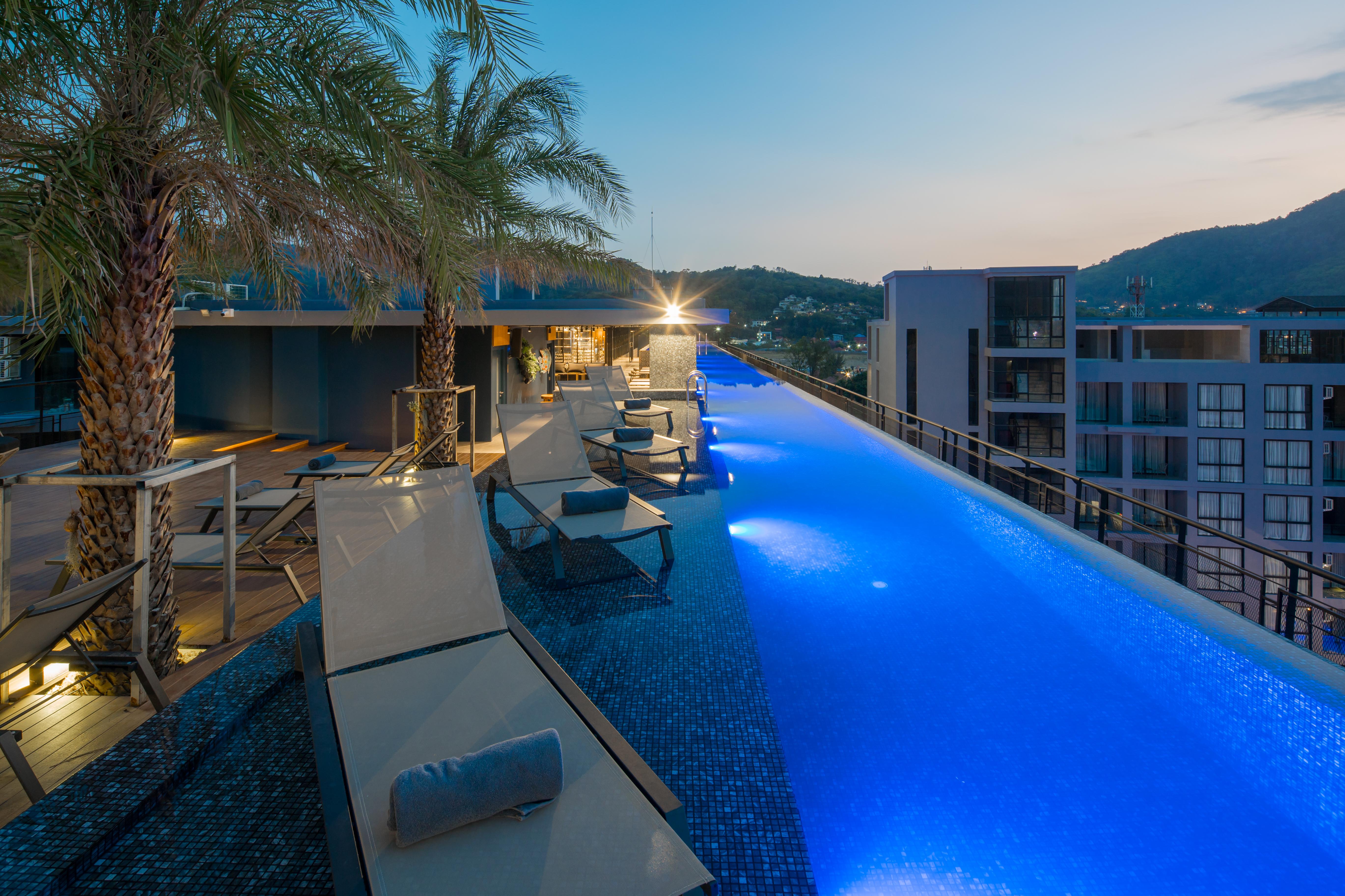 Citygate Kamala Resort And Residence - Official Account Esterno foto The pool at the hotel