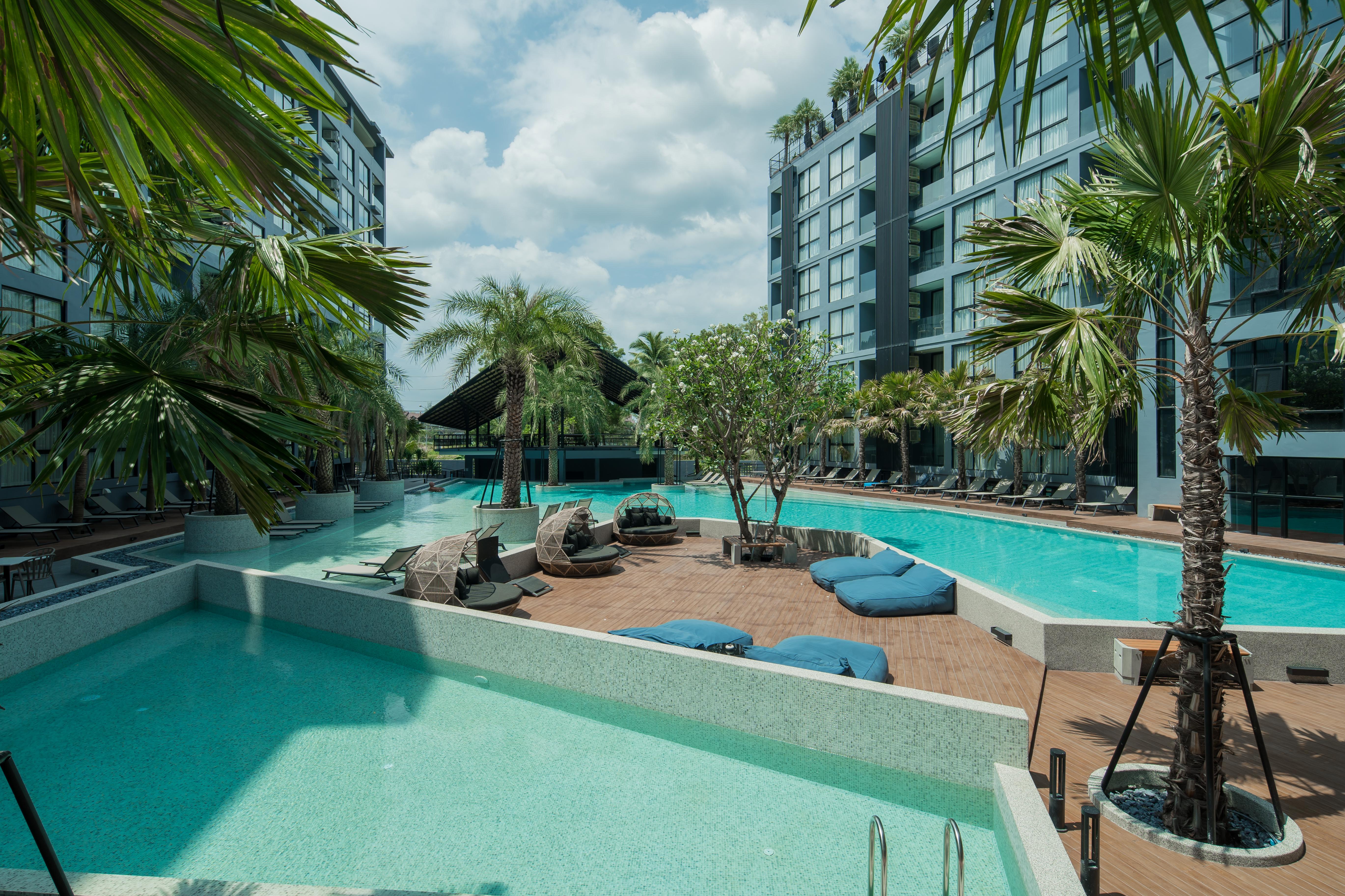 Citygate Kamala Resort And Residence - Official Account Esterno foto The pool at the hotel